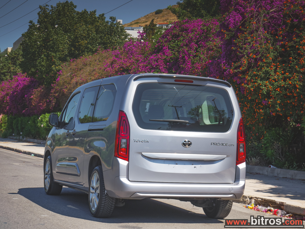 Toyota PROACE CITY 2022 VERSO 7ΘΕΣΙΟ! 1.2T LONG 110HP VVT-I DYNAMIC NAVI-CRUISE — φωτογραφία 12