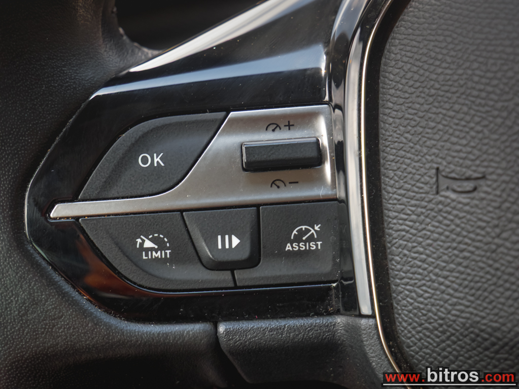 Peugeot 308 2023 NEW 1.2 ΒΕΝΖΙΝΗ 130hp! Business -GR — φωτογραφία 22