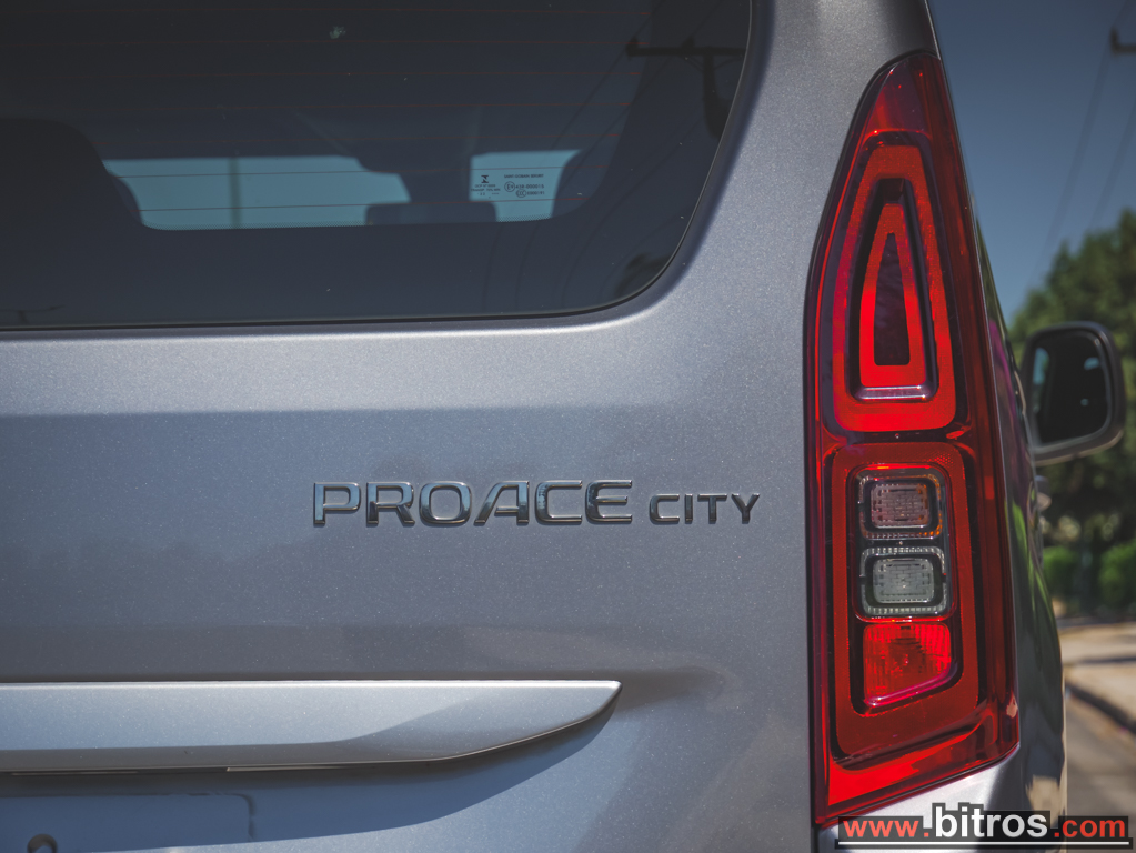 Toyota PROACE CITY 2022 VERSO 7ΘΕΣΙΟ! 1.2T LONG 110HP VVT-I DYNAMIC NAVI-CRUISE — φωτογραφία 40