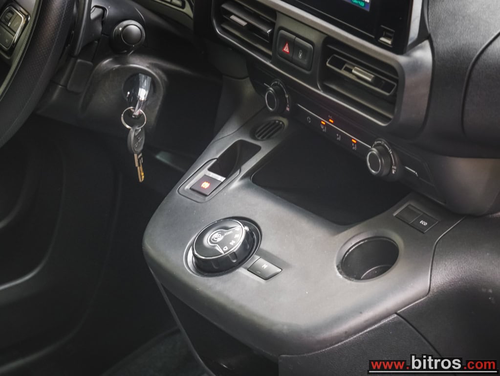 Citroen BERLINGO 2 ΠΛΑΙΝΕΣ ΠΟΡΤΕΣ!!! 3ΘΕΣΙΟ! ΑΥΤΟΜΑΤΟ ΒΕΝΖΙΝΗ! 1.2 — φωτογραφία 17