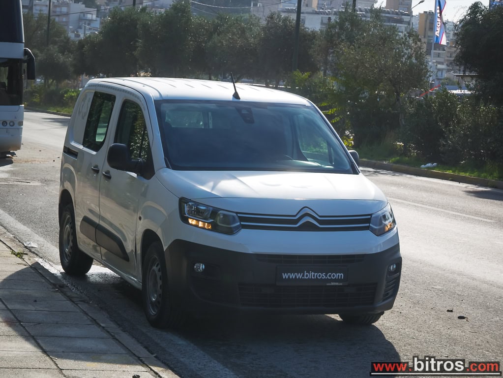 Citroen BERLINGO VAN 1.5 DIESEL ΜΕ 100HP!+CRUISE-NAVI-PARCTRONIC — φωτογραφία 12