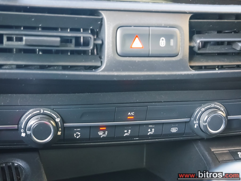 Citroen BERLINGO VAN 1.5 DIESEL ΜΕ 100HP!+CRUISE-NAVI-PARCTRONIC — φωτογραφία 16