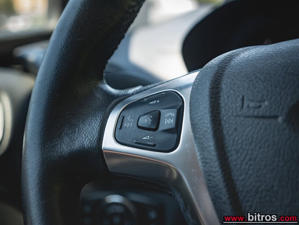 Ford TRANSIT COURIER VAN 1.5 TDCi 102HP! Trend EURO 6d 6ταχυτο! — φωτογραφία 17