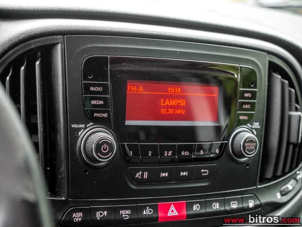 Citroen C3 2021 VAN 1.5 BLUEHDI 100HP — φωτογραφία 436