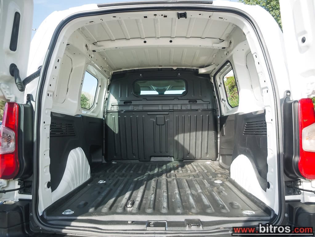 Citroen BERLINGO VAN 1.5 DIESEL ΜΕ 100HP!+CRUISE-NAVI-PARCTRONIC — φωτογραφία 28