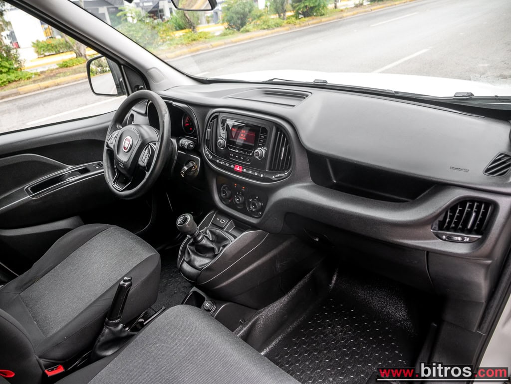 Citroen C3 2021 VAN 1.5 BLUEHDI 100HP — φωτογραφία 447