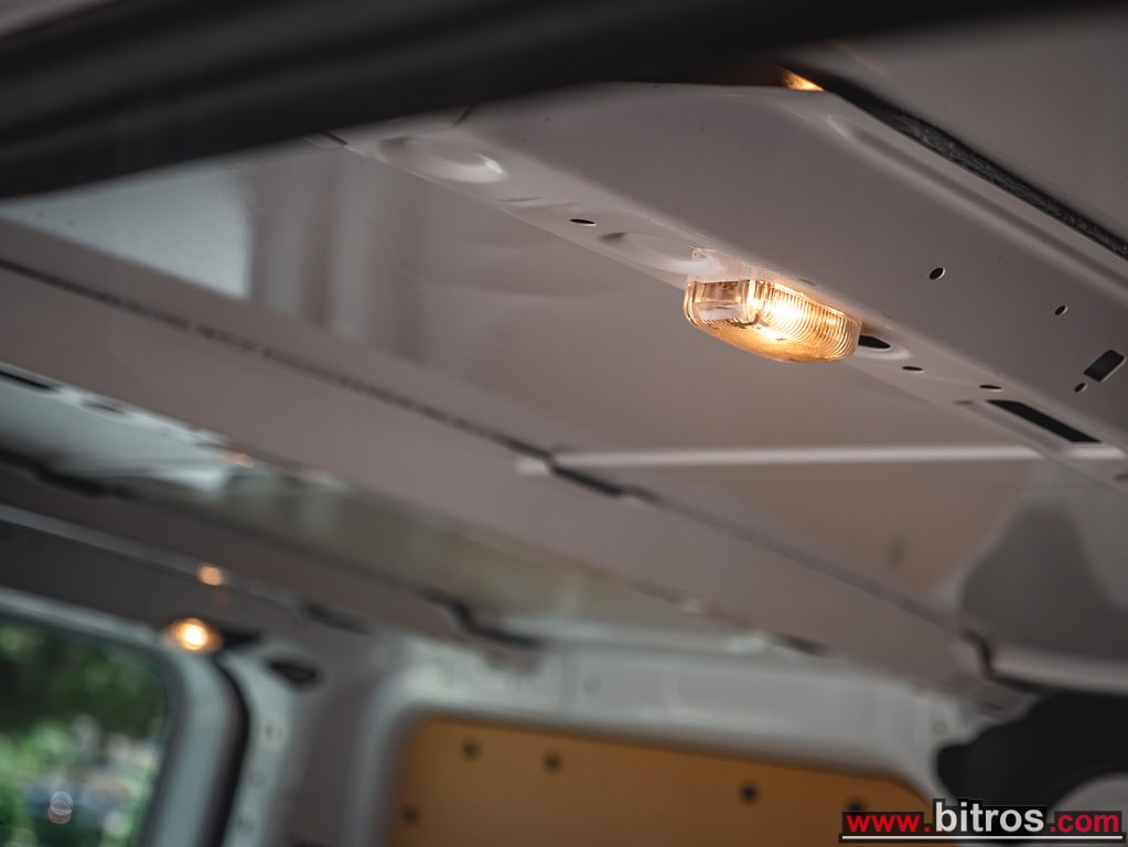 Ford TRANSIT CUSTOM 2.0 320 L1 -GR — φωτογραφία 37