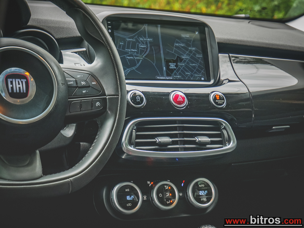 Fiat 500X 2016 1.6 DIESEL 120HP! 6-G LOUNGE NAVI EUR6 109Co2 — φωτογραφία 17
