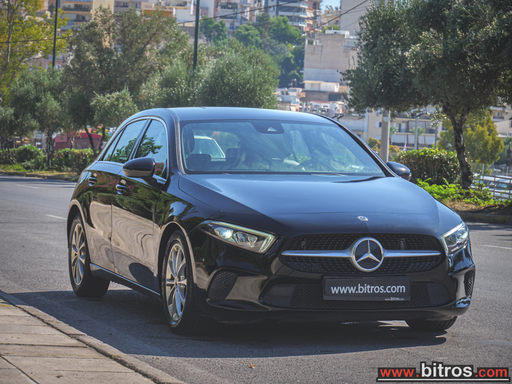 Mercedes-Benz A 180 2020 68.000km!!! 1.5 D 7G-DCT AUTO NAVI-LED-GR — φωτογραφία 12