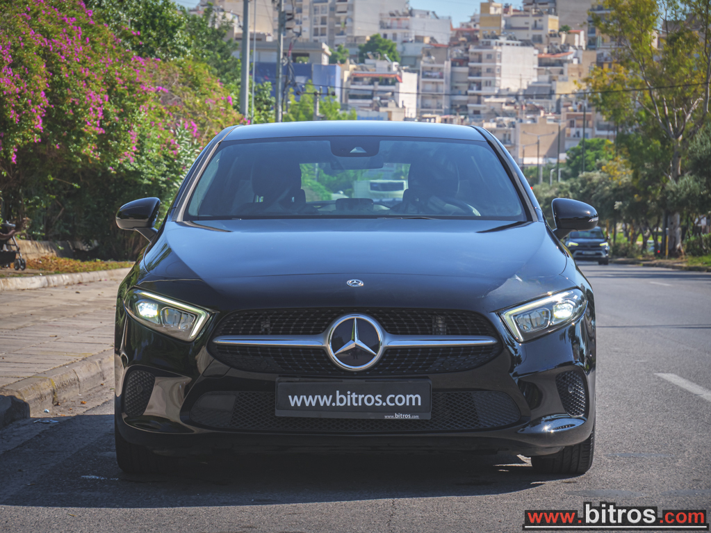 Mercedes-Benz A 180 2020 68.000km!!! 1.5 D 7G-DCT AUTO NAVI-LED-GR — φωτογραφία 13