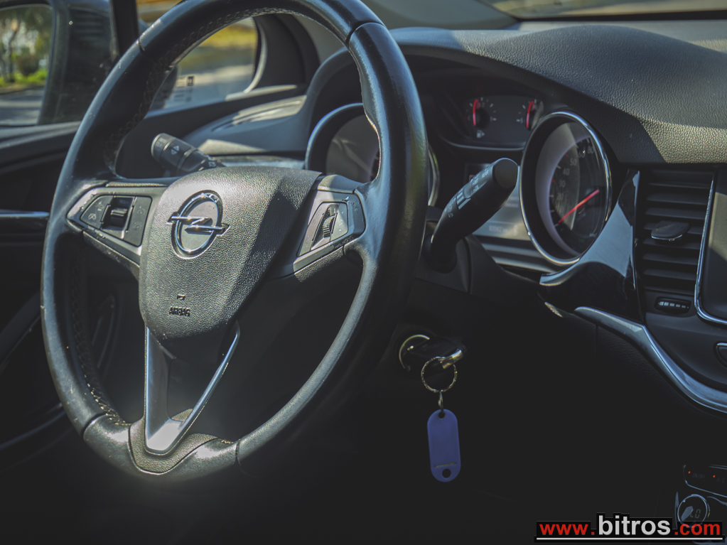 Opel Astra 2021 1.5 ELEGANCE 105HP -GR — φωτογραφία 18