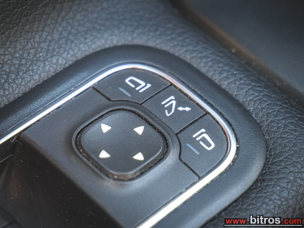 Mercedes-Benz A 180 2020 68.000km!!! 1.5 D 7G-DCT AUTO NAVI-LED-GR — φωτογραφία 21