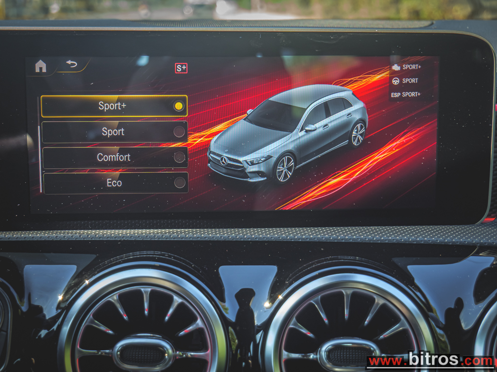 Mercedes-Benz A 180 2020 68.000km!!! 1.5 D 7G-DCT AUTO NAVI-LED-GR — φωτογραφία 37