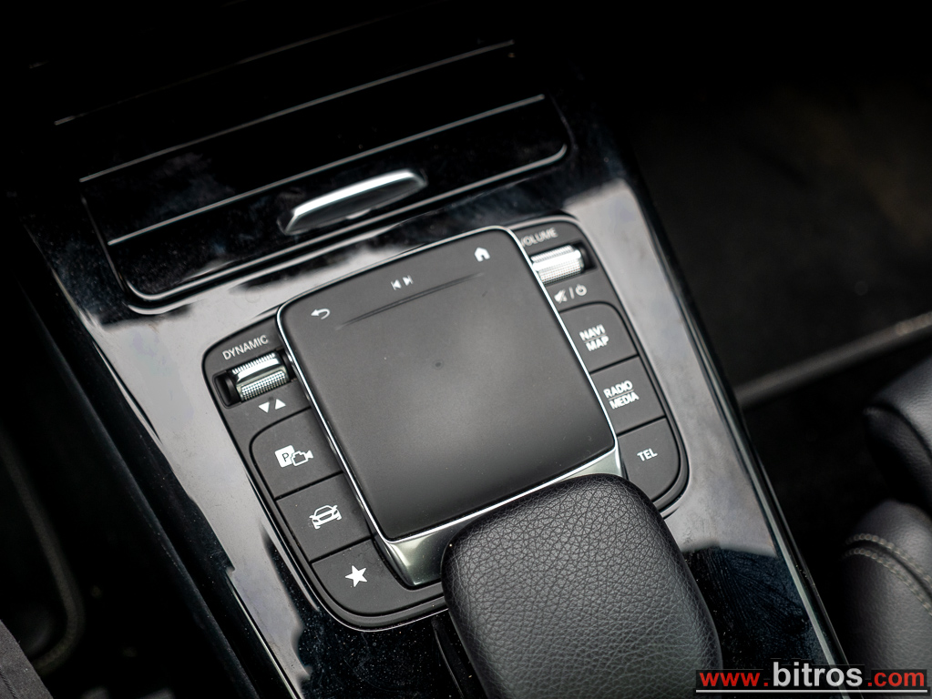 Mercedes-Benz CLA 180 2023 +18″AMG PANORAMA 1.3 AMG BUSINESSLINE 7GDCT AUTOLED-NIGHTPCK — φωτογραφία 39