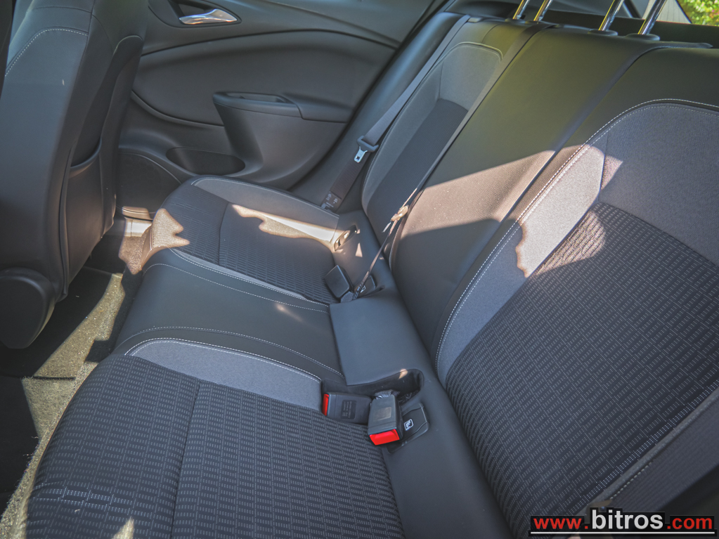 Opel Astra 2021 1.5 ELEGANCE 105HP -GR — φωτογραφία 6