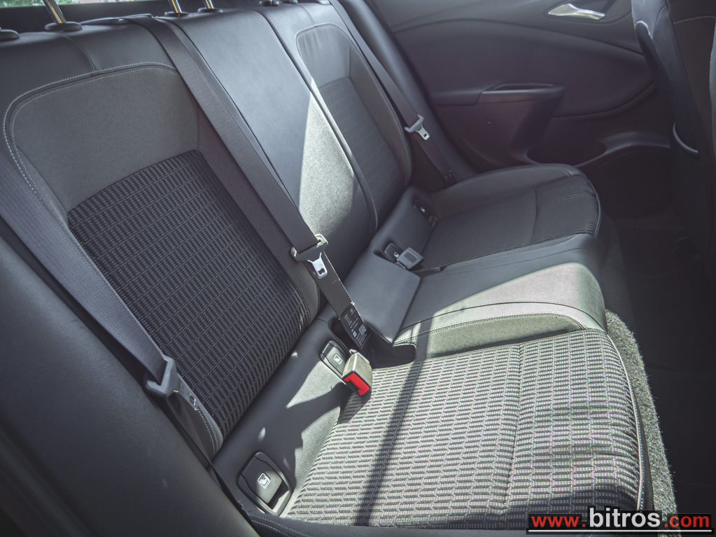 Opel Astra 2021 1.5 ELEGANCE 105HP -GR — φωτογραφία 7