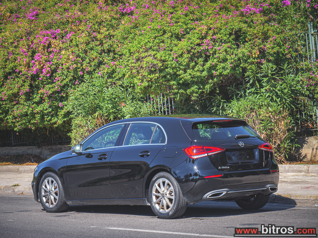 Mercedes-Benz A 180 2020 68.000km!!! 1.5 D 7G-DCT AUTO NAVI-LED-GR — φωτογραφία 8