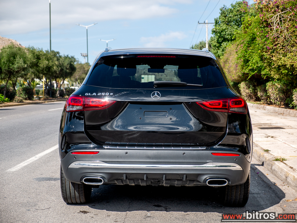 Mercedes-Benz GLA 250 2022 e AMG LINE AUTOMATIC ΕΛΛΗΝΙΚΟ — φωτογραφία 11