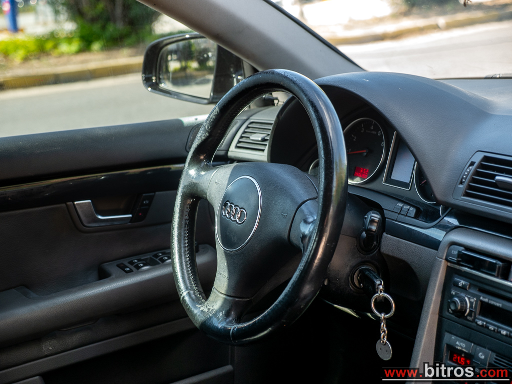 Audi A4 2002 1.8Τ QUATTRO — φωτογραφία 17