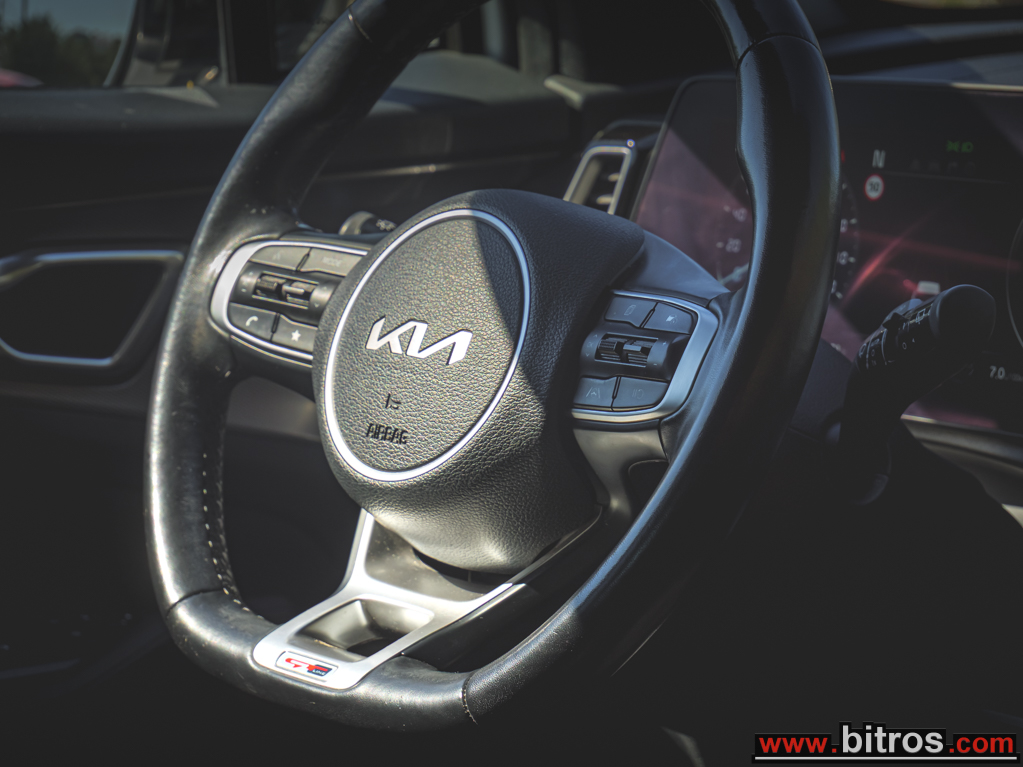 Kia Sportage 2022 GT-Line Premium 1.6 CRDi 136PS — φωτογραφία 17