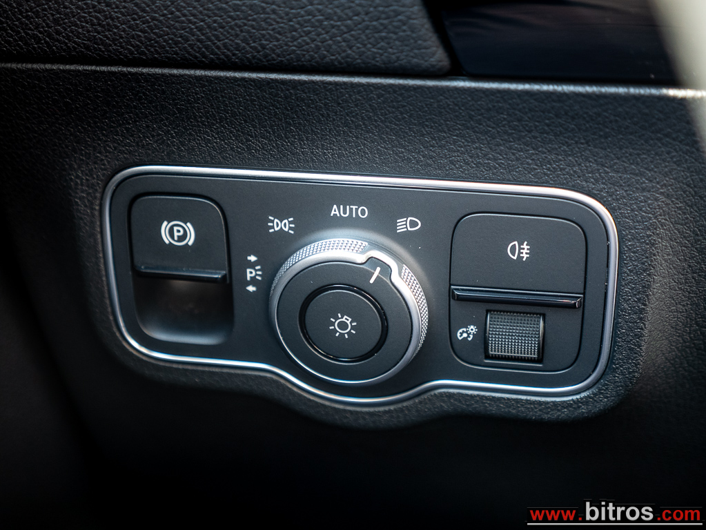 Mercedes-Benz GLA 250 2022 ΕΛΛΗΝΙΚΟ 250e 1.3 (218Hp) EQ Power 8G-DCT — φωτογραφία 18