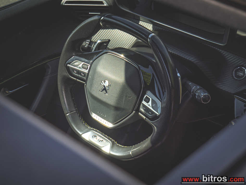 Peugeot 2008 2020 PANORAMA! GT-LINE! 1.5 BHDi 130Hp 8G-AUTO F1 90eΤΕΛΗ! — φωτογραφία 18