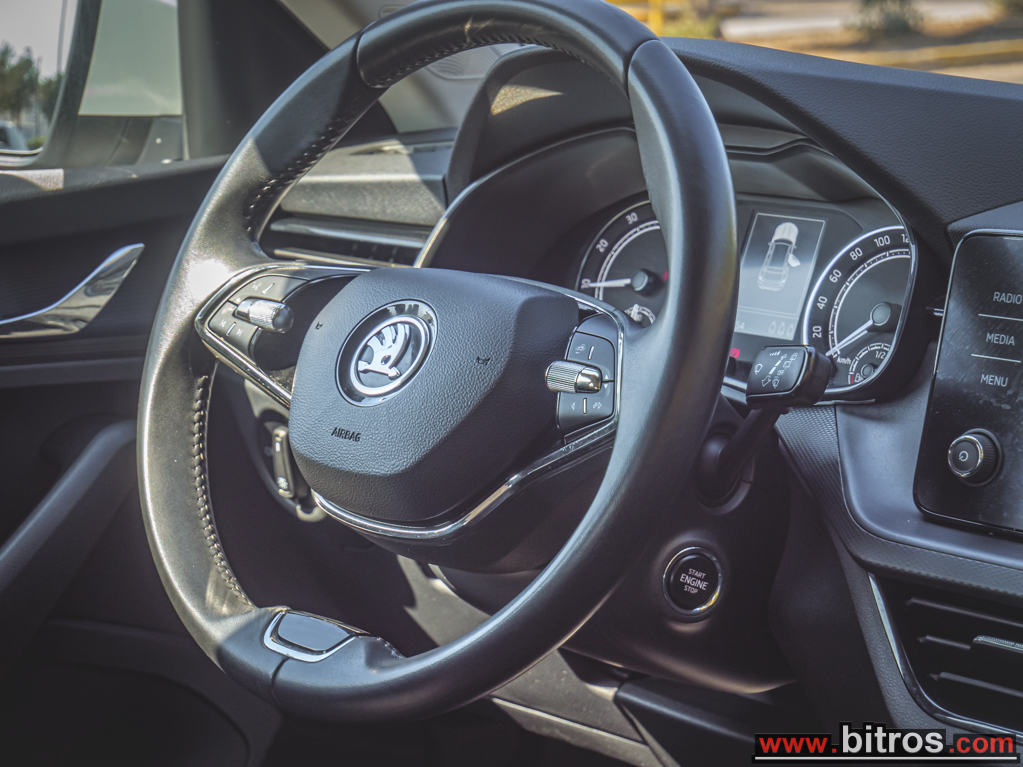 Skoda Kamiq 2023 AYTOMATO 1.0 TSI 110HP -GR — φωτογραφία 17
