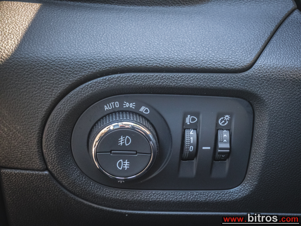 Opel Grandland X 2021 ELEGANCE 1.2 TURBO ECOTEC 130HP — φωτογραφία 19