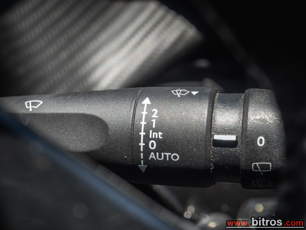 Peugeot 2008 2021 ΕΛΛΗΝΙΚΟ+BOOK 1.5 BHDI 110HP ACTIVE PLUS CAMERA — φωτογραφία 20