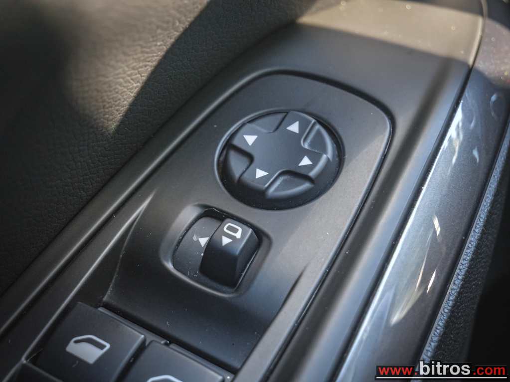 Opel Grandland X 2021 ELEGANCE 1.2 TURBO ECOTEC 130HP — φωτογραφία 20