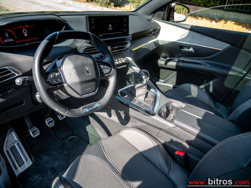 Peugeot 3008 2022 GT +ΟΡΟΦΗ FACE LIFT 44.000Km!! 130HP — φωτογραφία 3