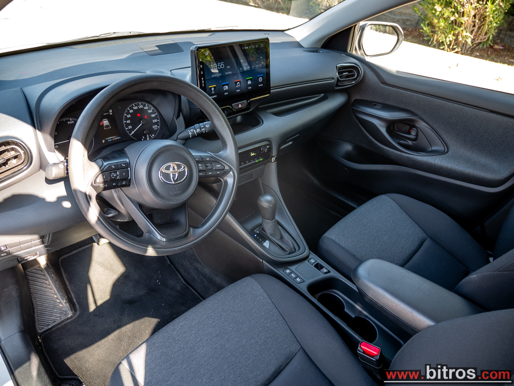 Toyota Yaris 2022 HDF HYBRID — φωτογραφία 3