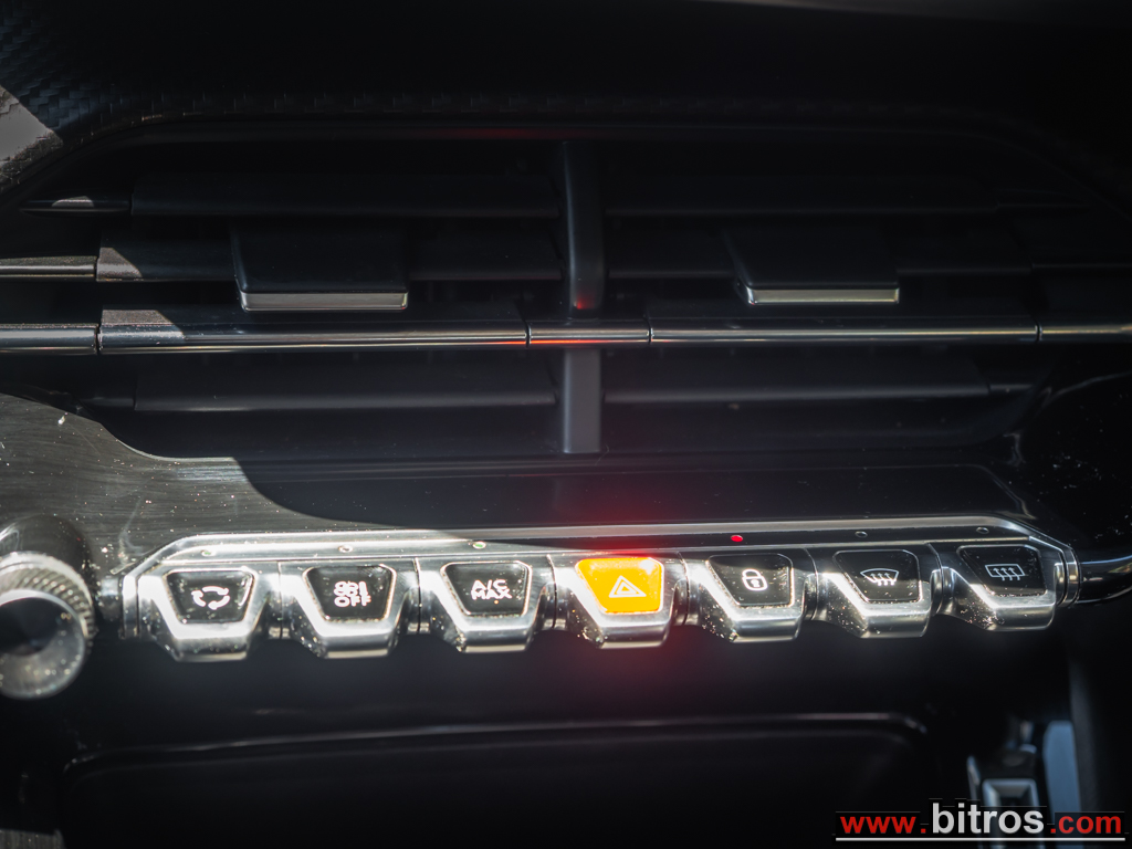 Peugeot 2008 2021 ΕΛΛΗΝΙΚΟ+BOOK 1.5 BHDI 110HP ACTIVE PLUS CAMERA — φωτογραφία 21