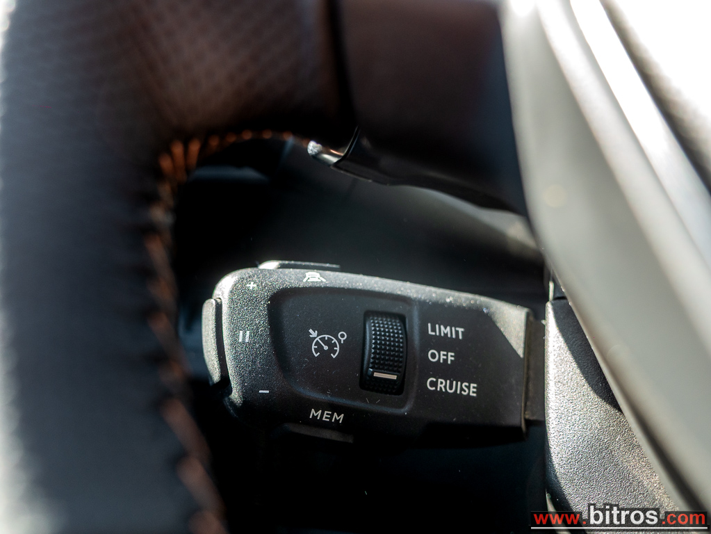 Peugeot 3008 2021 GT-LINE 4×4 300HP HYBRID-4 1.6 e-EAT8 Plug In Hybrid — φωτογραφία 22