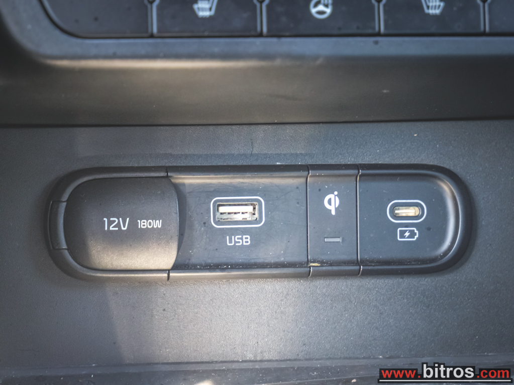 Kia Sportage 2022 GT-Line Premium 1.6 CRDi 136PS — φωτογραφία 22