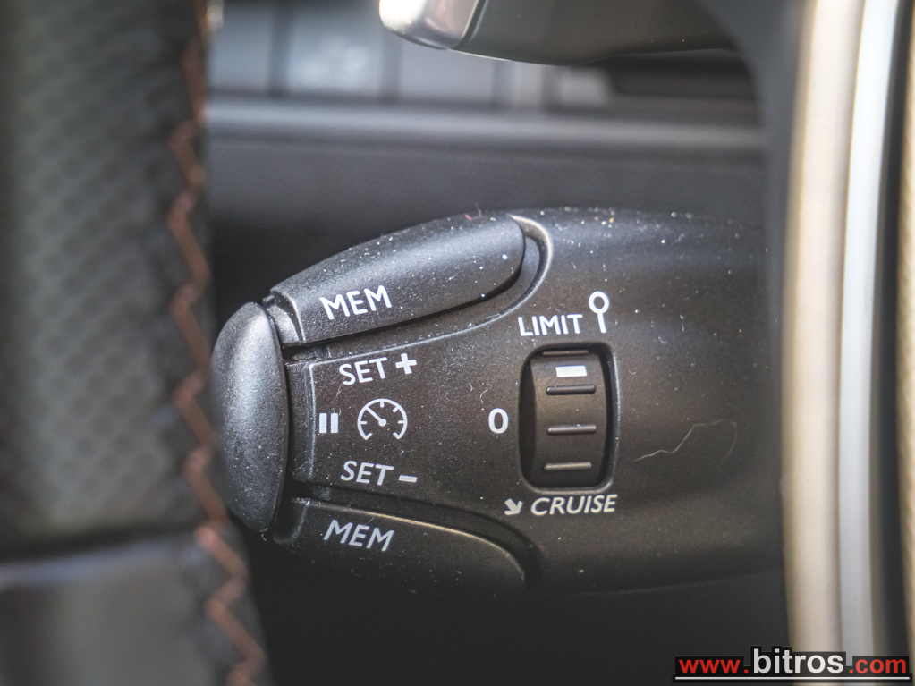 Peugeot 5008 2021 7-ΘΕΣΙΟ! GT LINE PANORAMA ΑΥΤΟΜΑΤΟ! 1.2 ΒΕΝΖΙΝΗ 130HP! — φωτογραφία 22