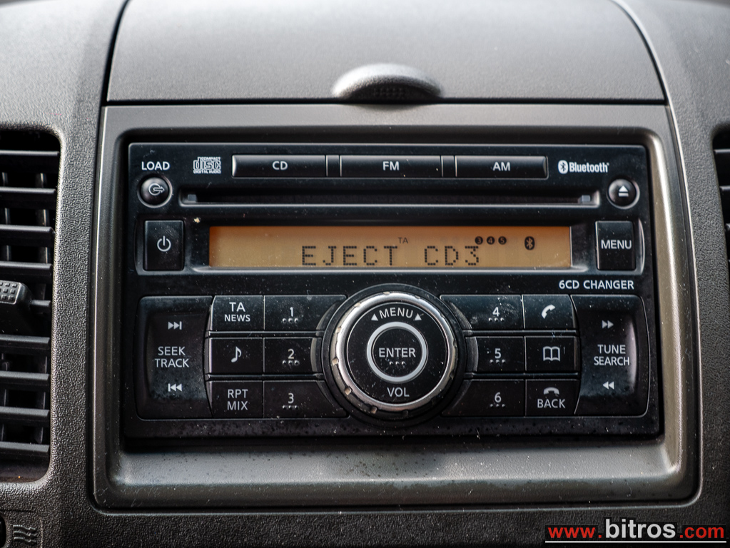 Nissan Navara 2010 Διπλοκάμπινο 2.5LT NAVARA 4×4 ΜΕ ΚΑΡΟ — φωτογραφία 22