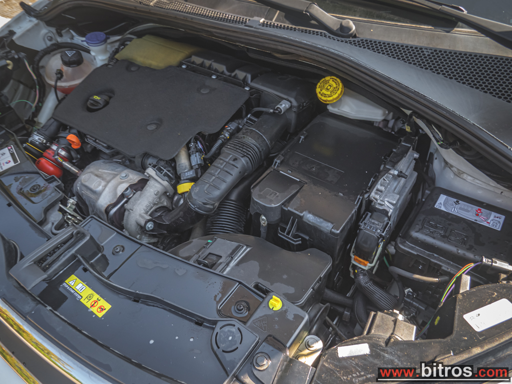 Citroen C3 2021 VAN 1.5 BLUEHDI 100HP — φωτογραφία 24