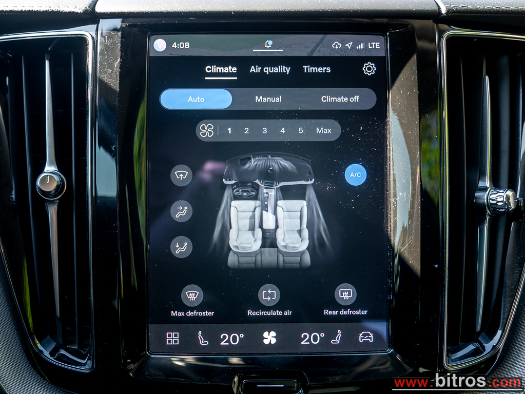 Volvo XC 60 2023 ULTIMATE DARK T8 RECHARGE 455HP PHEV AWD -GR — φωτογραφία 25