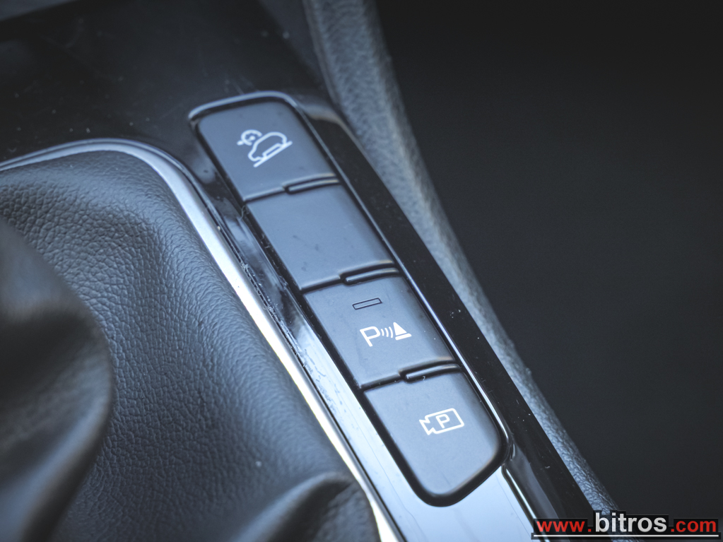 Kia Sportage 2022 GT-Line Premium 1.6 CRDi 136PS — φωτογραφία 25