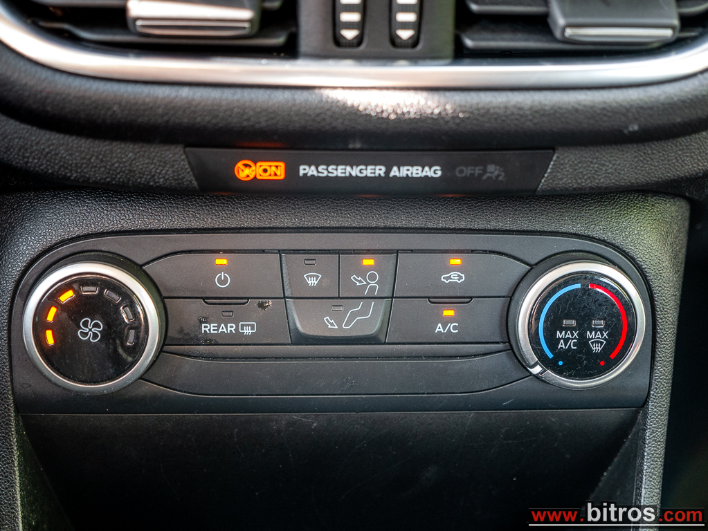 Ford Fiesta 2019 1.1 ΒΕΝΖΙΝΗ 85HP Business Class NAVI — φωτογραφία 25