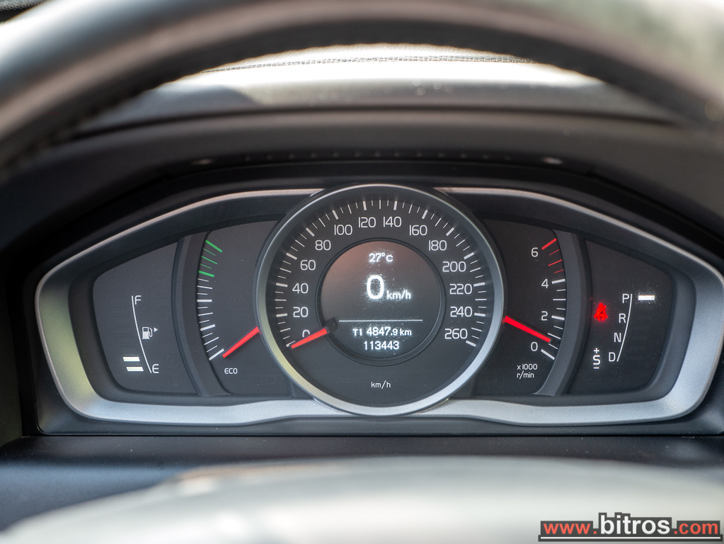 Volvo XC 60 2015 4×4 D4 190HP AUTO -20″ ΖΑΝΤΕΣ — φωτογραφία 27