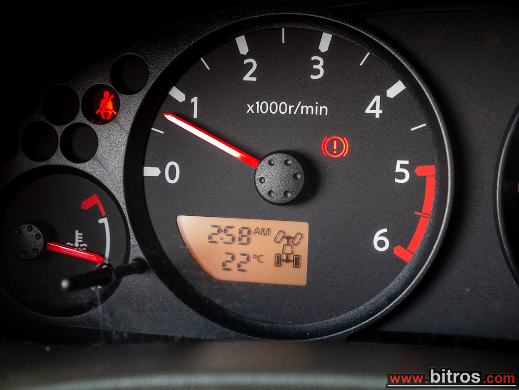 Nissan Navara 2010 Διπλοκάμπινο 2.5LT NAVARA 4×4 ΜΕ ΚΑΡΟ — φωτογραφία 27