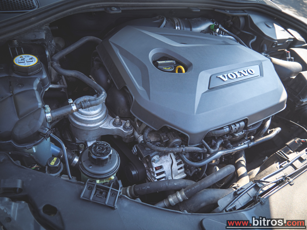 Volvo V60 2012 1.6 TURBO 150HP — φωτογραφία 28