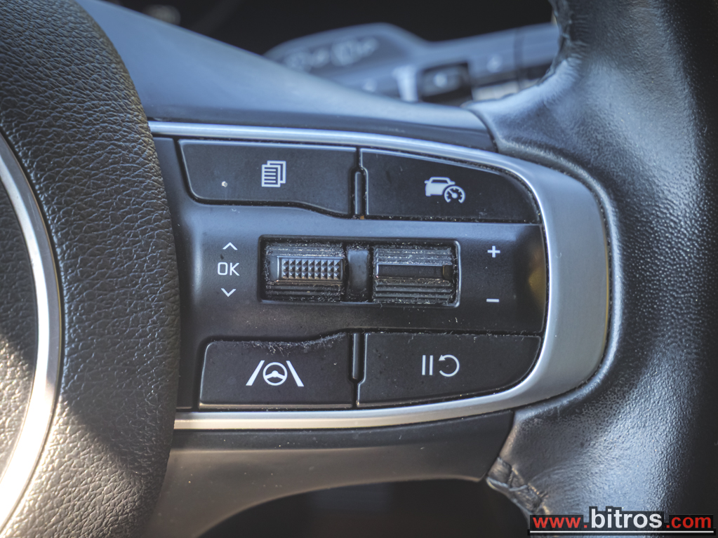 Kia Sportage 2022 GT-Line Premium 1.6 CRDi 136PS — φωτογραφία 28