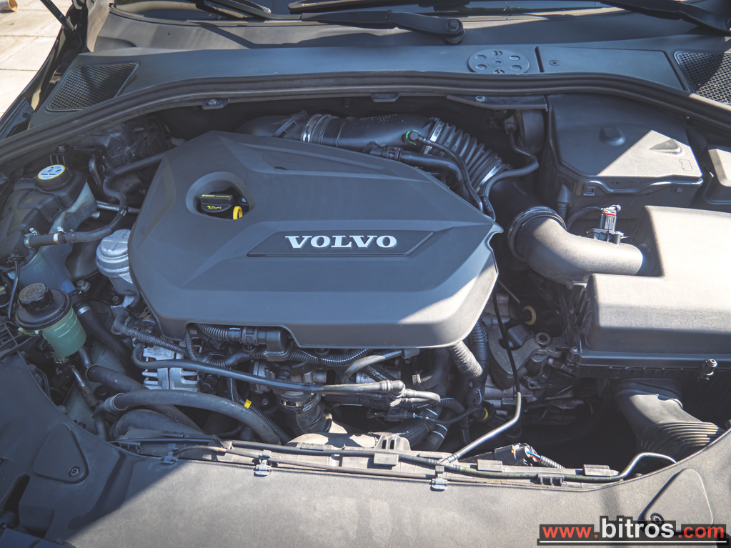 Volvo V60 2012 1.6 TURBO 150HP — φωτογραφία 29