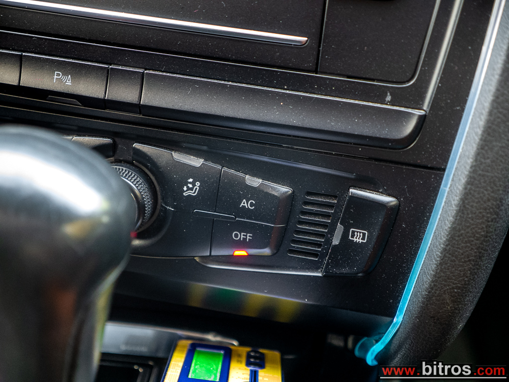 Audi A4 2012 Avant 1.8 TFSI Ambition multitronic — φωτογραφία 29