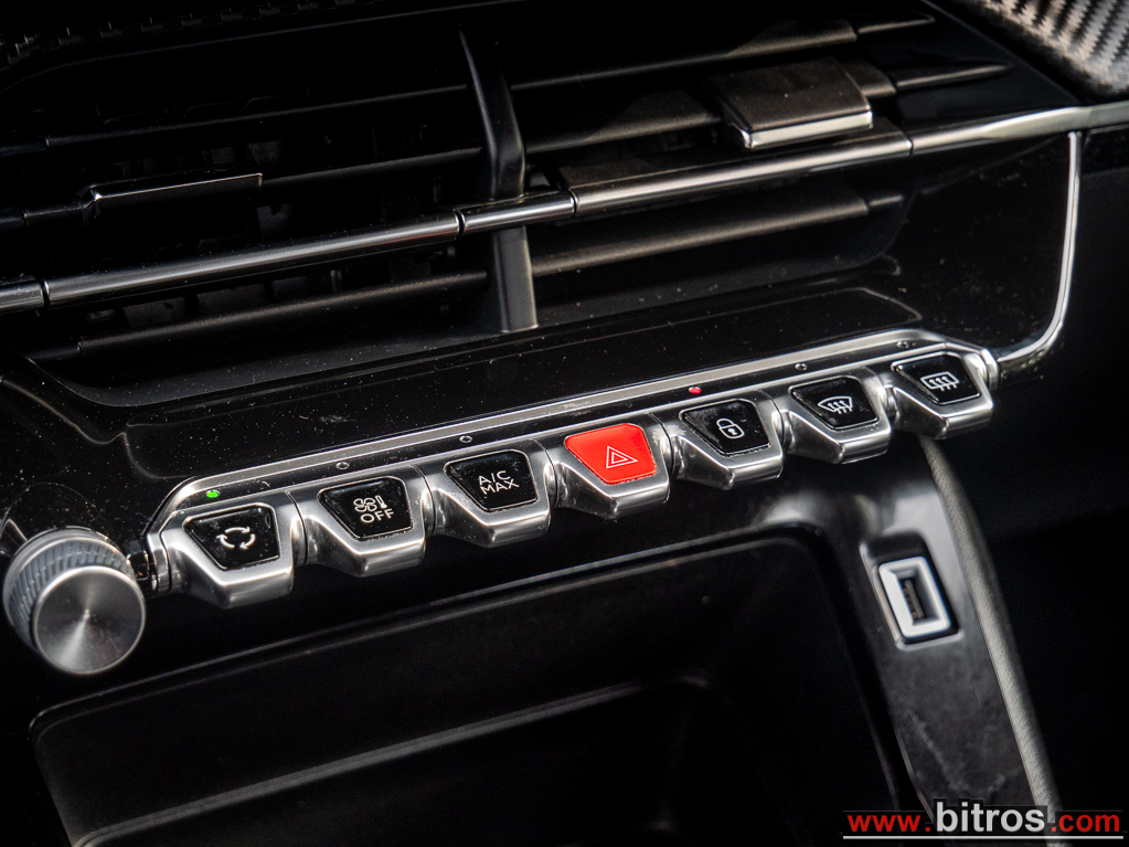 Peugeot 2008 2022 1.5 BLUEHDI 110HP 0e ΤΕΛΗ! CRUISE-CAMERA ΕΛΛΗΝΙΚΟ — φωτογραφία 29