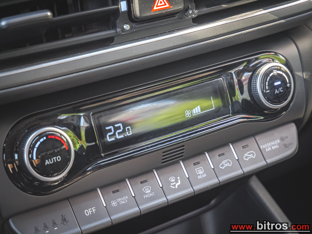 Hyundai Kona 2022 1.6 GDI 141Hp Mild Hybrid 48V PREMIUM PLUS ΕΛΛΗΝΙΚΟ — φωτογραφία 29