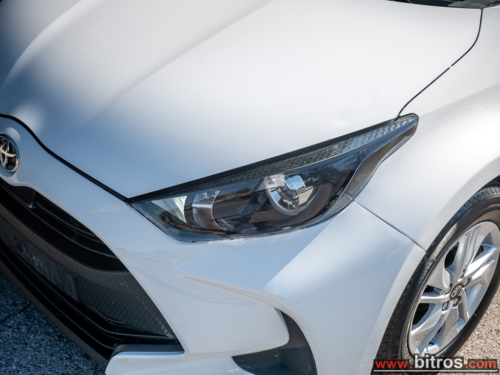 Toyota Yaris 2022 HDF HYBRID — φωτογραφία 30